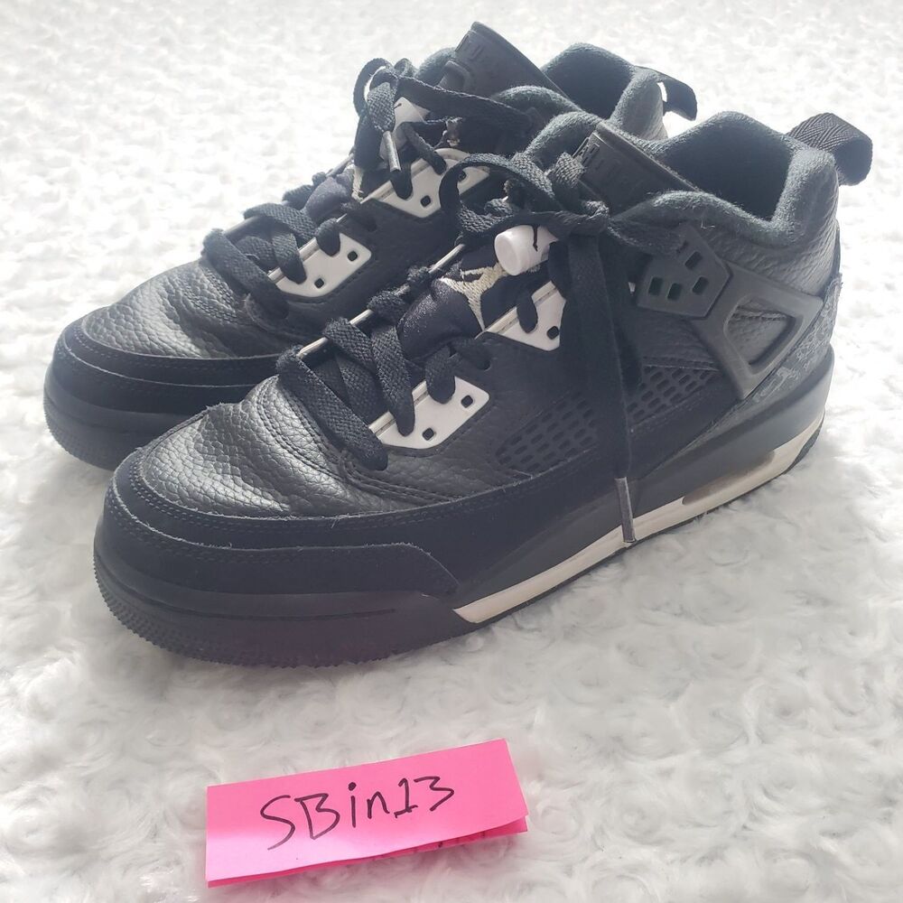 Jordan Spizike Low GS youth basketball sneakers US 6Y Black leather